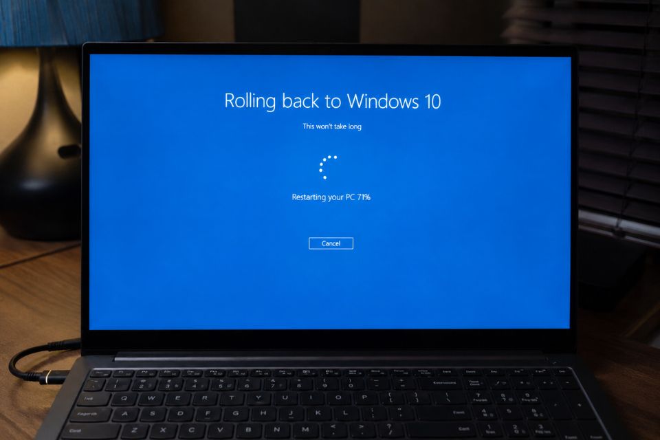 Ha cap Windows 11 xuong Windows 10 khong mat du lieu 5